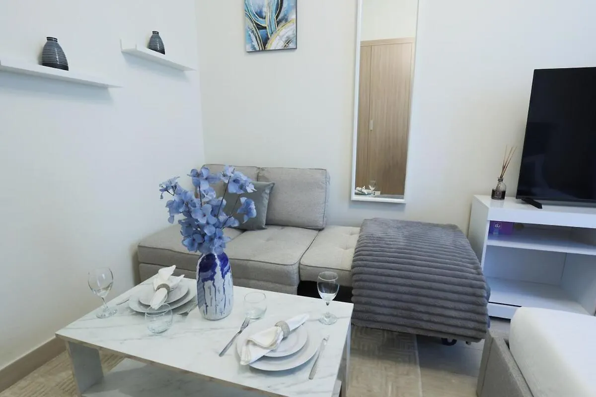 Lovely Studio In Azizi Riviera Dubai Apartment