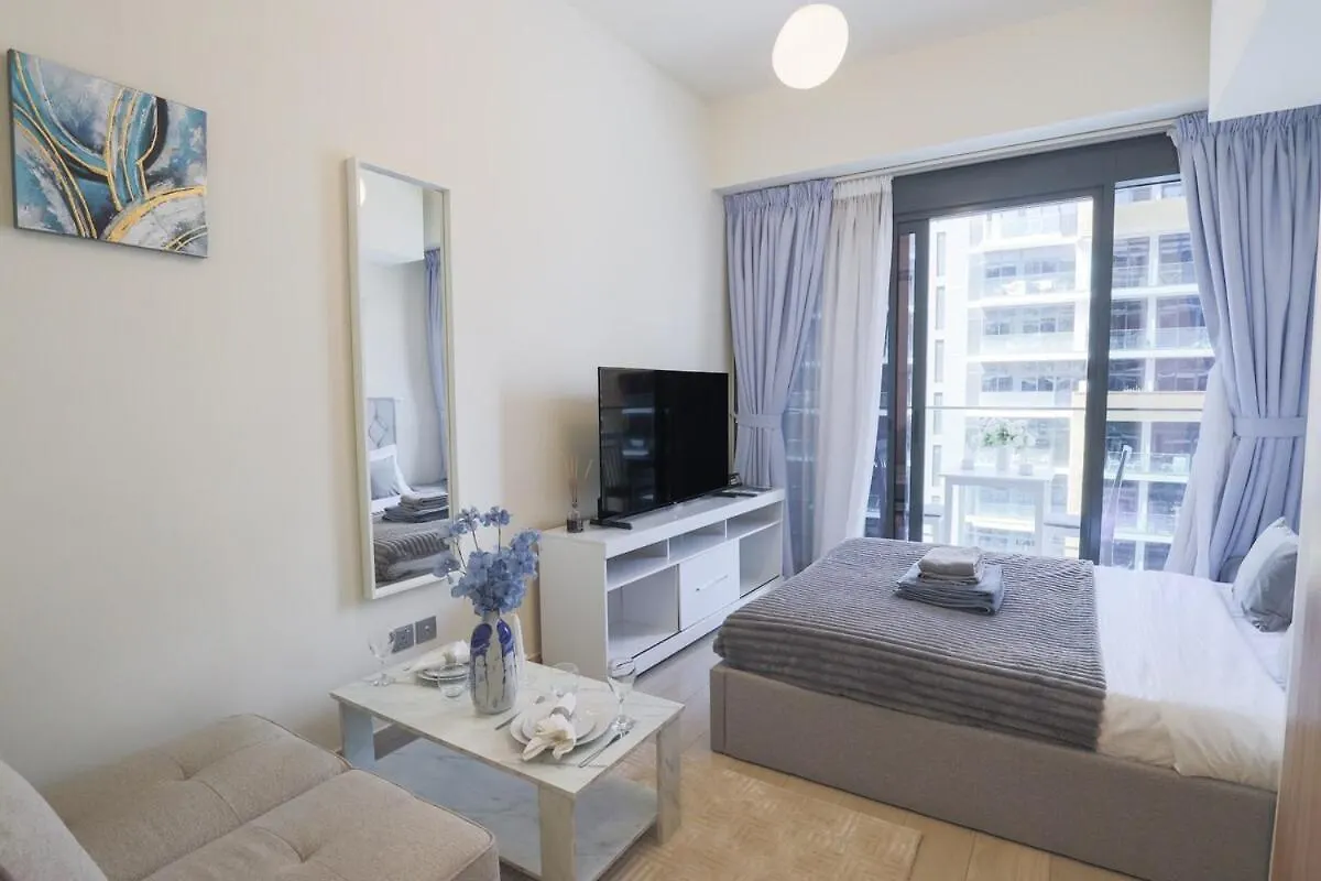 Lovely Studio In Azizi Riviera Dubai Apartment